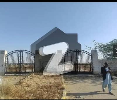 Plot For Sir Syed 600 Yard Main 150 Sqft Road Prime Location Scheme 33 - Your dream is about to come true in the charming lap of Karachi!
