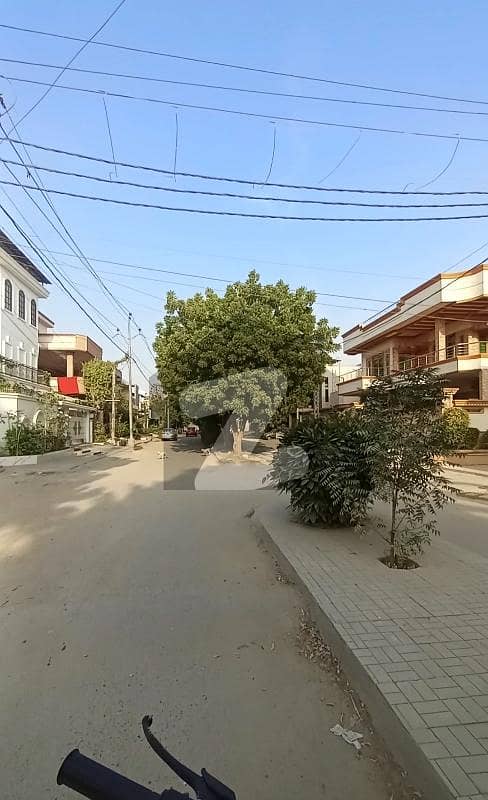 سعدی ٹاؤن سکیم 33,کراچی میں 16 مرلہ رہائشی پلاٹ 2.45 کروڑ میں برائے فروخت۔ سعدی ٹاؤن سکیم 33,کراچی میں 16 مرلہ رہائشی پلاٹ 2.45 کروڑ میں برائے فروخت۔