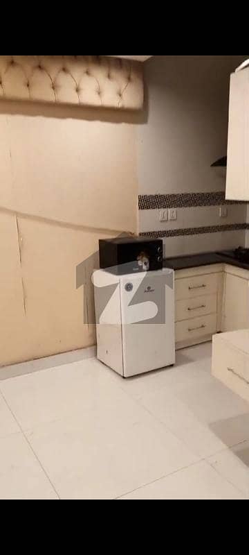 Furnished Apartment Male/ Female Furnished Apartment Male/ Female