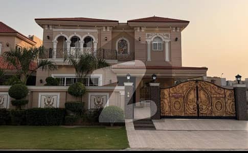 ڈی ایچ اے فیز 6 ڈیفنس (ڈی ایچ اے),لاہور میں 5 کمروں کا 1 کنال مکان 17.5 کروڑ میں برائے فروخت۔