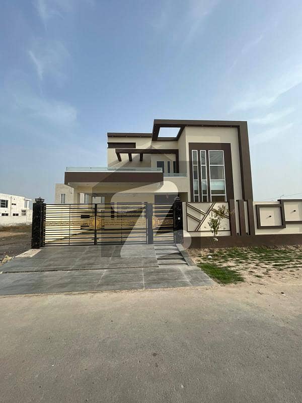 Prime Location In DHA Phase 1 - Sector M House For sale Sized 20 Marla Prime Location In DHA Phase 1 - Sector M House For sale Sized 20 Marla
