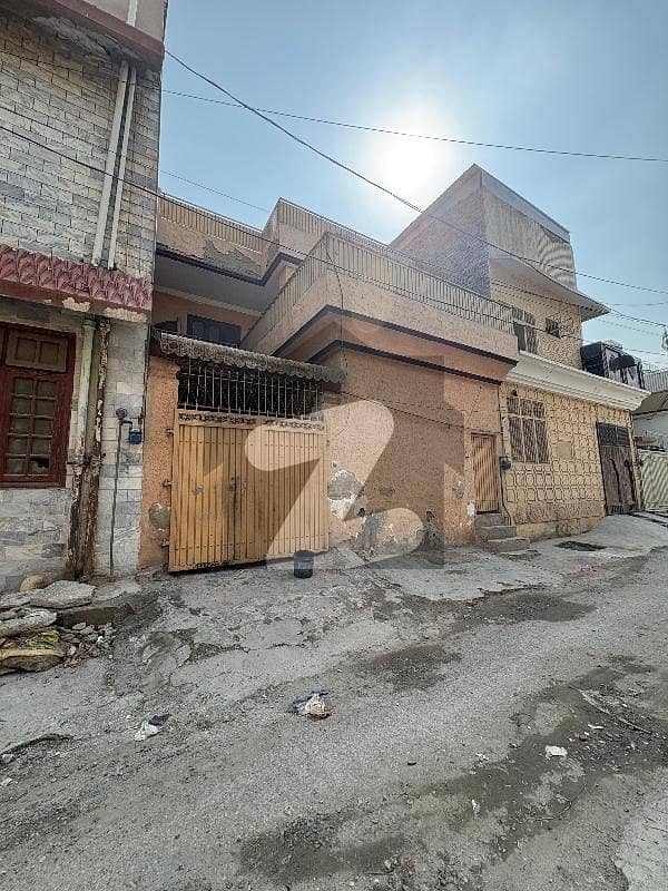 حیات آباد پشاور میں 5 کمروں کا 5 مرلہ مکان 2.15 کروڑ میں برائے فروخت۔ حیات آباد پشاور میں 5 کمروں کا 5 مرلہ مکان 2.15 کروڑ میں برائے فروخت۔