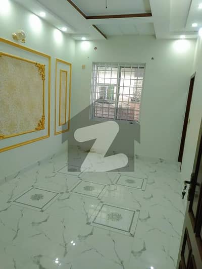 سبزہ زار سکیم لاہور میں 2 کمروں کا 5 مرلہ بالائی پورشن 40.0 ہزار میں کرایہ پر دستیاب ہے۔