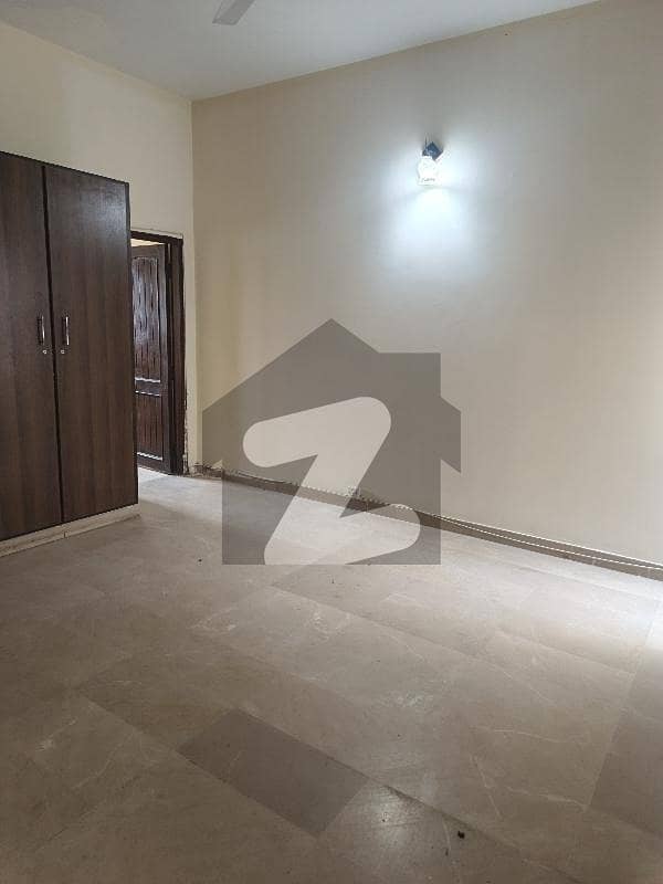 Decent Upper Portion Available For Rent In E-11. Decent Upper Portion Available For Rent In E-11.