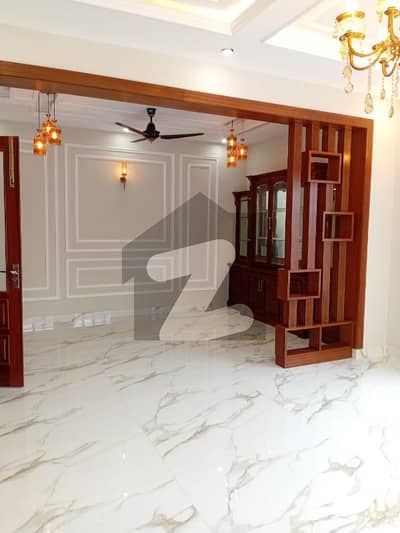 Size 50x90 Ground Portion For Rent In G-13