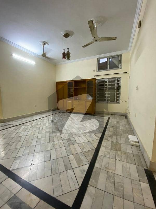 35x80 Upper Portion Available For Rent Located In I-8