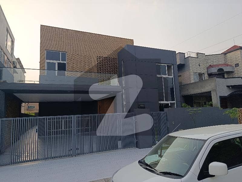 ڈی ایچ اے ڈیفینس فیز 2 ڈی ایچ اے ڈیفینس,اسلام آباد میں 5 کمروں کا 1 کنال مکان 11.9 کروڑ میں برائے فروخت۔ ڈی ایچ اے ڈیفینس فیز 2 ڈی ایچ اے ڈیفینس,اسلام آباد میں 5 کمروں کا 1 کنال مکان 11.9 کروڑ میں برائے فروخت۔