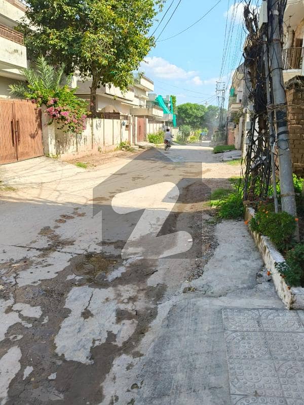 Gorgeous Prime Location 5 Marla House For sale Available In Chaudhary Jan Colony Gorgeous Prime Location 5 Marla House For sale Available In Chaudhary Jan Colony