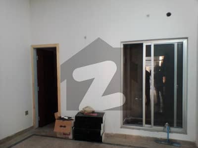 5Marla Neat & Clean Full House For Rent In Al Hamra Town