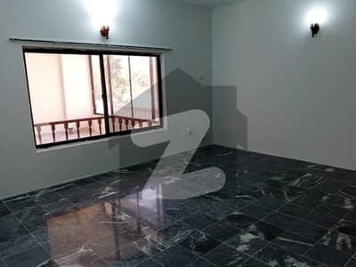 جی ۔ 6 اسلام آباد میں 5 کمروں کا 2 کنال مکان 45.0 کروڑ میں برائے فروخت۔