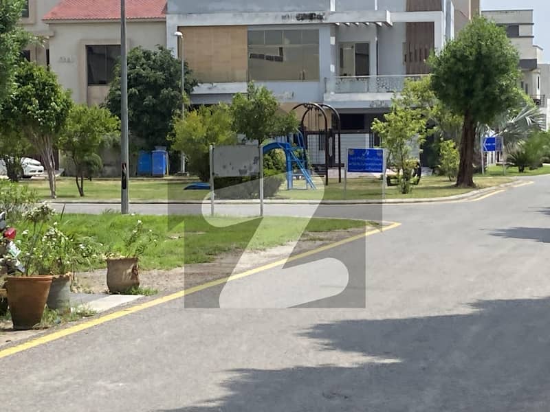 بحریہ نشیمن لاہور میں 5 مرلہ رہائشی پلاٹ 38.0 لاکھ میں برائے فروخت۔ بحریہ نشیمن لاہور میں 5 مرلہ رہائشی پلاٹ 38.0 لاکھ میں برائے فروخت۔