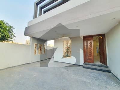 Vip 10 Marla Luxury Non Furnished Lower Portion Available For Rent In Bahria Town Lahore