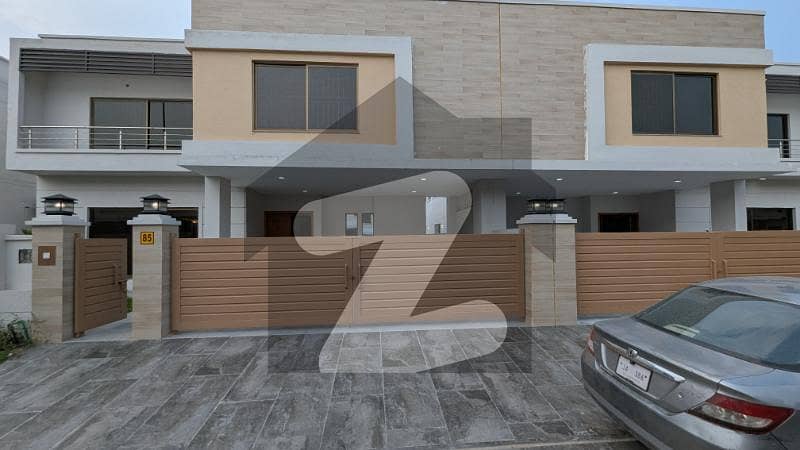 عسکری 10 - سیکٹر ایس عسکری 10,عسکری,لاہور میں 5 کمروں کا 17 مرلہ مکان 9.25 کروڑ میں برائے فروخت۔ عسکری 10 - سیکٹر ایس عسکری 10,عسکری,لاہور میں 5 کمروں کا 17 مرلہ مکان 9.25 کروڑ میں برائے فروخت۔