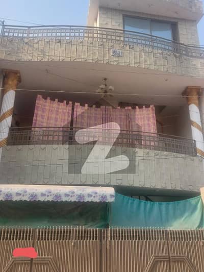 لالہ رخ کالونی واہ میں 5 کمروں کا 7 مرلہ مکان 2.75 کروڑ میں برائے فروخت۔