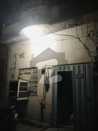 2.5 merla old construction house for sale in fateh ghr gulshan park road with gas connection