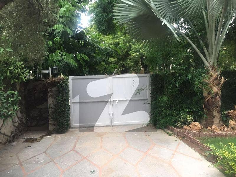 4 bedroom available for rent. 4 bedroom available for rent.