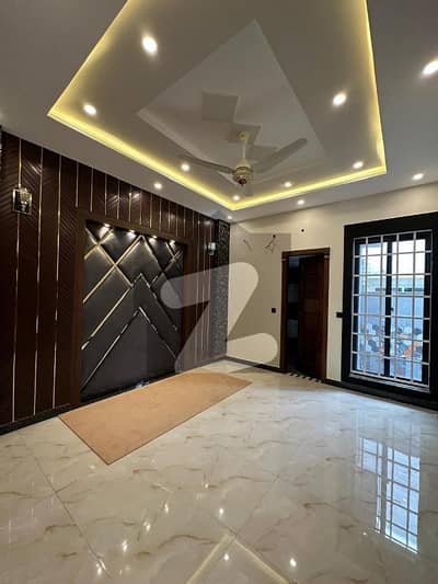 A 8 Marla Upper Portion Has Landed On Market In Bahria Town Lahore