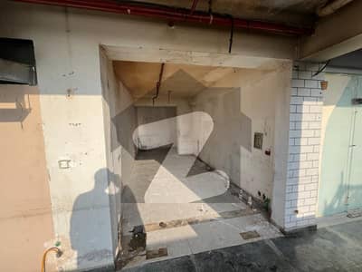 SHOPE AVAILABLE FOR RENT I-8 MARKAZ IN PRIME LOCATION