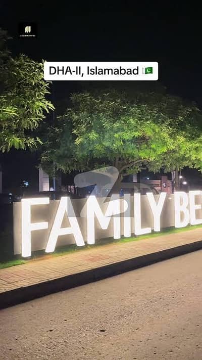 ڈی ایچ اے ڈیفینس فیز 2 ڈی ایچ اے ڈیفینس,اسلام آباد میں 6 کمروں کا 1 کنال مکان 7.9 کروڑ میں برائے فروخت۔