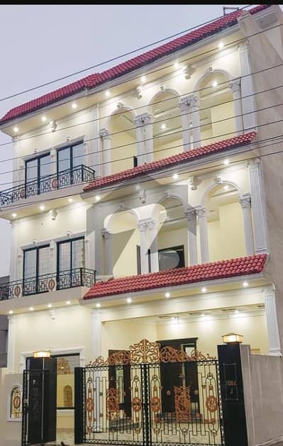 10 Marla Brand New Home For Sale