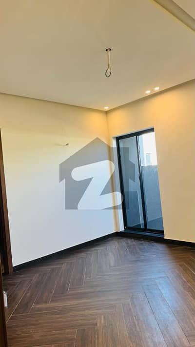 5 Marla Brand New Lavish House Available For Sale Main Samundari Road