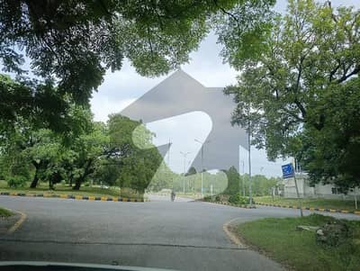 ایف ۔ 7/3 ایف ۔ 7,اسلام آباد میں 5 کمروں کا 2 کنال مکان 70.0 کروڑ میں برائے فروخت۔