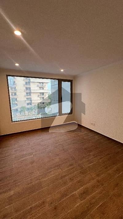 Sukh Chayn 3 Bedroom Un Furnished Apartment Rent With Personal Lift