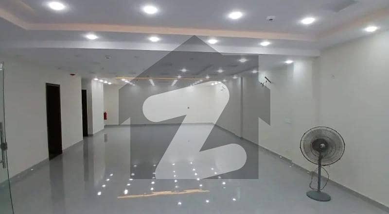 VIP OFFICES FOR RENT AT PRIME LOCATIONS VIP OFFICES FOR RENT AT PRIME LOCATIONS