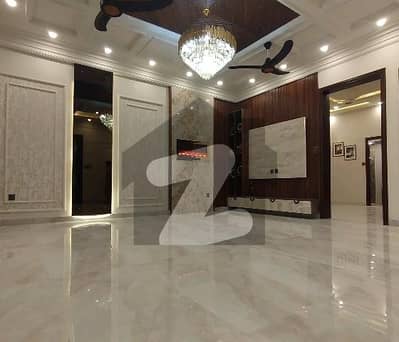 Reasonably-Priced 10 Marla House In Bahria Town - Sector C, Lahore Is Available As Of Now