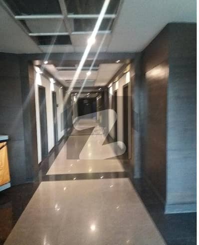 گارڈن ٹاؤن لاہور میں 2 مرلہ دفتر 1.24 کروڑ میں برائے فروخت۔