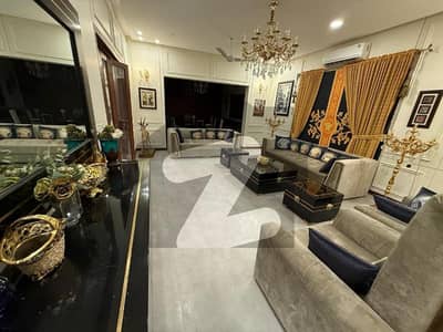 G-6 BEAUTIFUL HOUSE FOR SALE PICE FULLY LOCATION MODERNE HOUSE