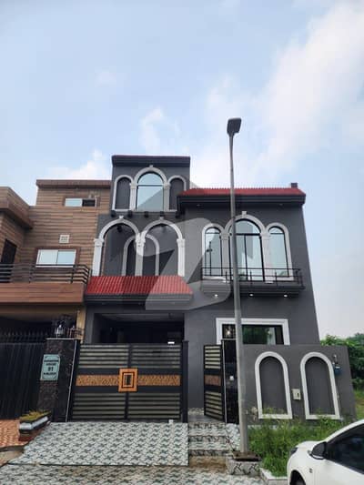 5.5 Marla Brand New House for Sale Gas & Wapda Connection Available Also