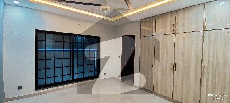 F-17 T&T 50x90 GROUND PORTION AVAILABLE FOR RENT