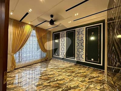 10 MARLA LIKE BRAND NEW LOWER PORTION FOR RENT IN TAKBEER BLOCK BAHRIA TOWN LAHORE