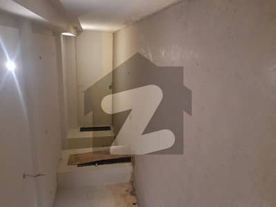 8 Marla Ground Floor With 1st Floor Shop Available For Rent