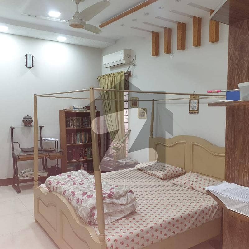 14 Marla Upper Portion Available For Rent