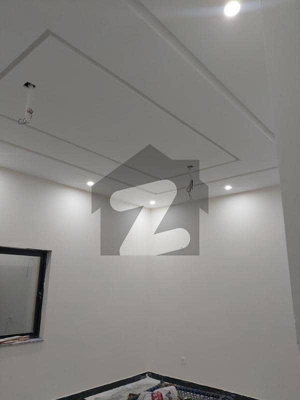 الحمرا ٹاؤن لاہور میں 4 کمروں کا 5 مرلہ مکان 80.0 ہزار میں کرایہ پر دستیاب ہے۔ الحمرا ٹاؤن لاہور میں 4 کمروں کا 5 مرلہ مکان 80.0 ہزار میں کرایہ پر دستیاب ہے۔