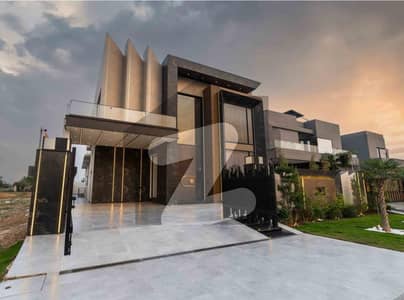 100% Original Deal One Kanal Most Luxurious Bungalow Available For Sale with Basement