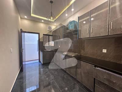 5marla lower portion available for rent near park.