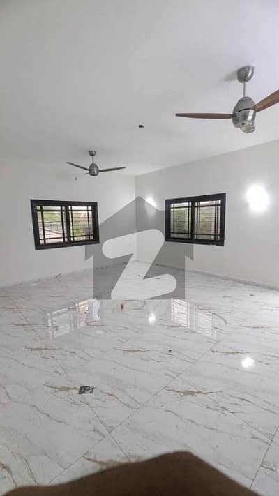500 Yards Bungalow For Rent