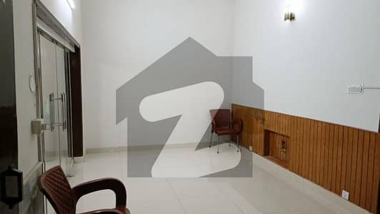 جی
