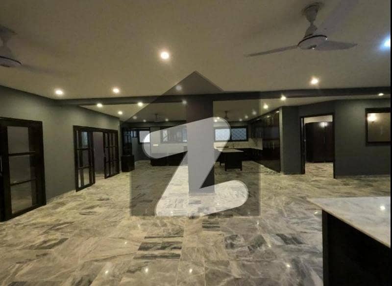 کلفٹن ۔ بلاک 7 کلفٹن,کراچی میں 10 کمروں کا 1 کنال مکان 16.5 لاکھ میں کرایہ پر دستیاب ہے۔ کلفٹن ۔ بلاک 7 کلفٹن,کراچی میں 10 کمروں کا 1 کنال مکان 16.5 لاکھ میں کرایہ پر دستیاب ہے۔