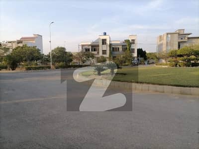 Al Jadeed Residency 240 Sq Yards Plot in 1 caror 45 lacs