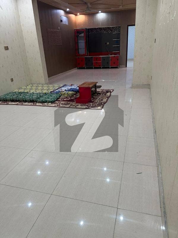 10 Marla Beautiful House For Sale 10 Marla Beautiful House For Sale