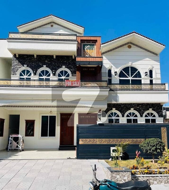 40x80 Beautifull House For Sale in G-13 40x80 Beautifull House For Sale in G-13
