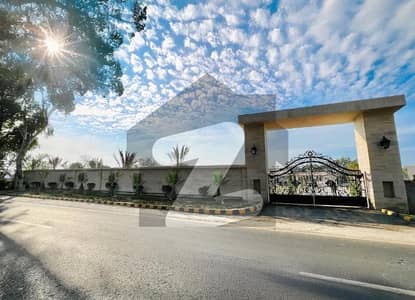 Beautiful Fully Furnished Farmhouse - Prime Location Near Lake City and Bahria - Main Jati Umra Road - For Rent Beautiful Fully Furnished Farmhouse - Prime Location Near Lake City and Bahria - Main Jati Umra Road - For Rent