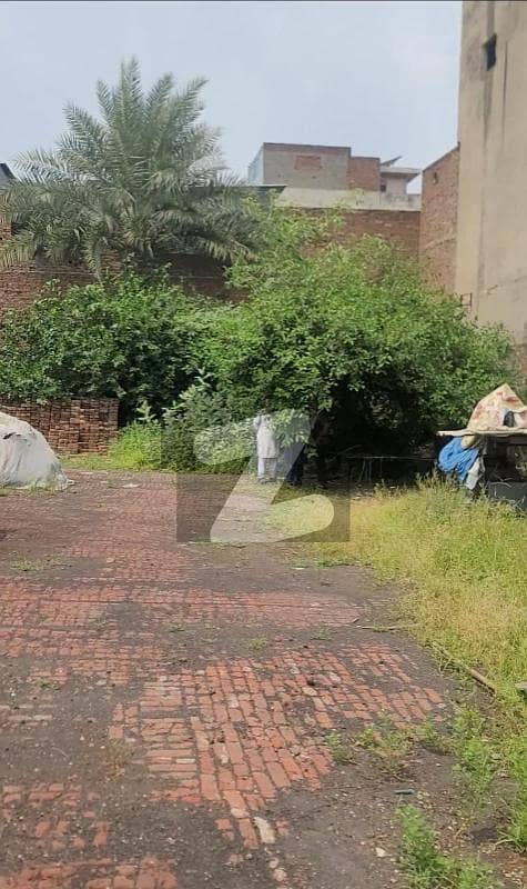 4 Kanal Commercial Plot Main GT Road Daroghewala Lahore 4 Kanal Commercial Plot Main GT Road Daroghewala Lahore