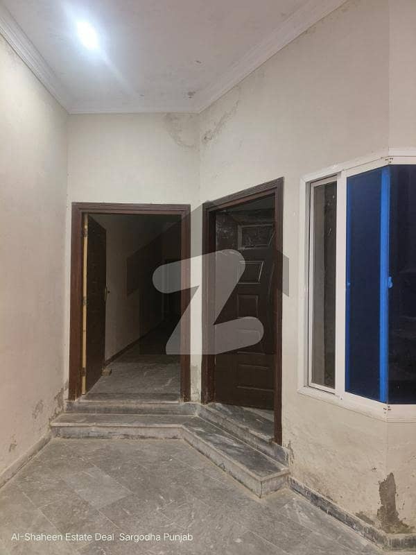 نیو سیٹلائٹ ٹاؤن سرگودھا میں 2 کمروں کا 3 مرلہ مکان 55.0 لاکھ میں برائے فروخت۔