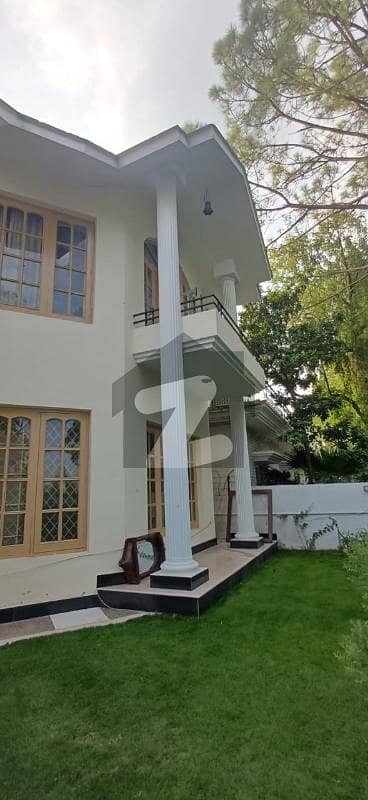 Beautiful House For Rent In F-10 Beautiful House For Rent In F-10