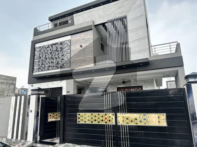 10- Marla 80Ft Road Brand New Double Story Luxury House Is Available For Sale